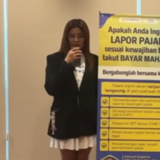 Rina Sari